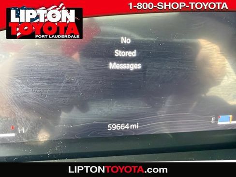 Used 2024 Jeep Grand Cherokee Laredo AWD/4WD image 1