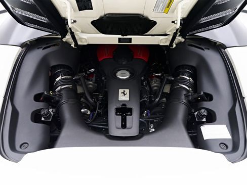 Used 2019 Ferrari 488 Spider RWD image 27