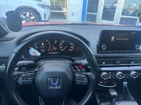 Used 2023 Honda Civic Sport image 6