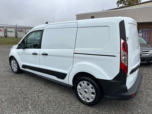 Used 2019 Ford Transit Connect XL w/ Driver-Assist Package image 11