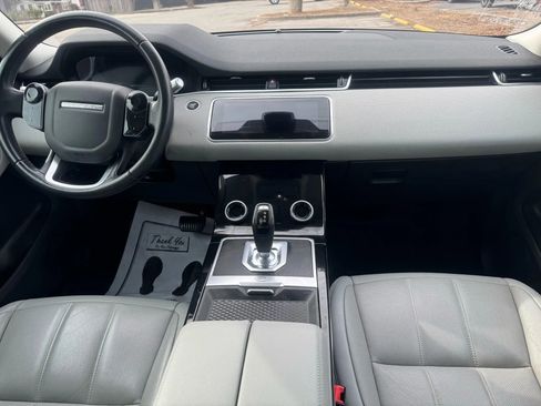 Used 2020 Land Rover Range Rover Evoque S image 9