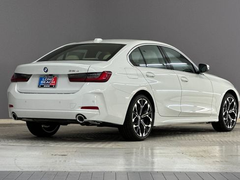 Used 2026 BMW 330i Sedan w/ Premium Package RWD image 8
