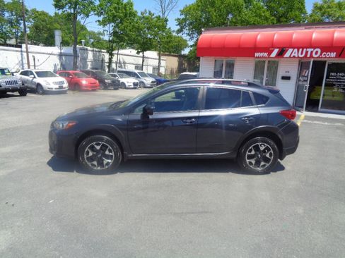 Used 2019 Subaru Crosstrek 2.0i Premium w/ Eyesight System AWD/4WD image 2