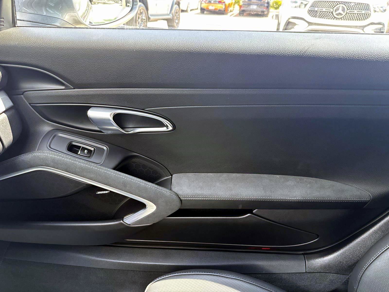 Used 2025 Porsche 718 Cayman GTS RWD image 18
