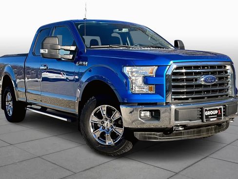 Used 2015 Ford F150 XLT w/ Equipment Group 302A Luxury image 2