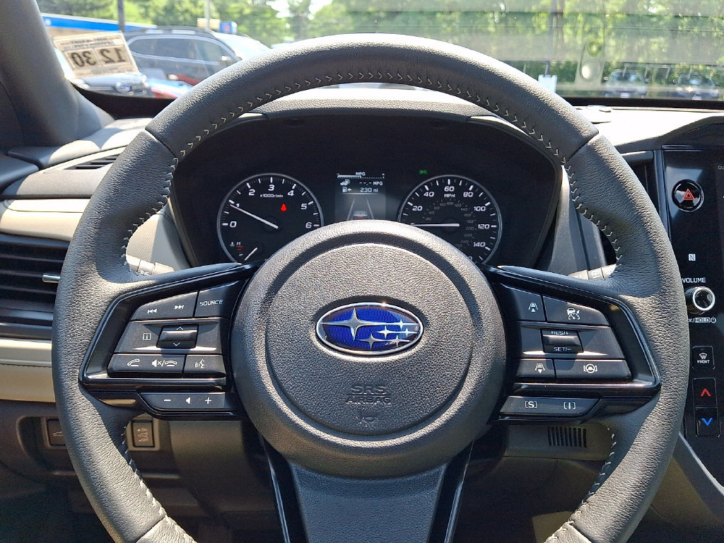 Used 2025 Subaru Forester Premium AWD/4WD image 20