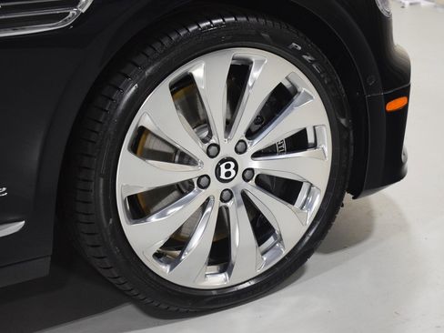 Certified 2020 Bentley Flying Spur W12 image 7