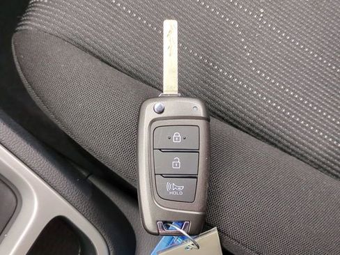 New 2026 Hyundai Venue SE image 26