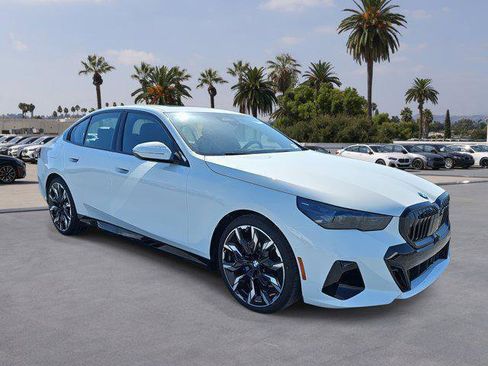 New 2025 BMW 530i w/ M Sport Package image 3