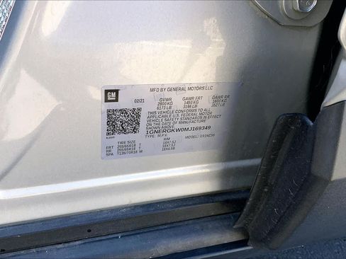Used 2021 Chevrolet Traverse LT FWD image 34