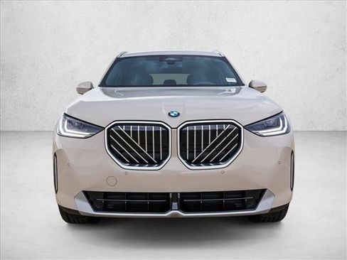 Certified 2026 BMW X3 xDrive30 w/ Convenience Package AWD/4WD image 2