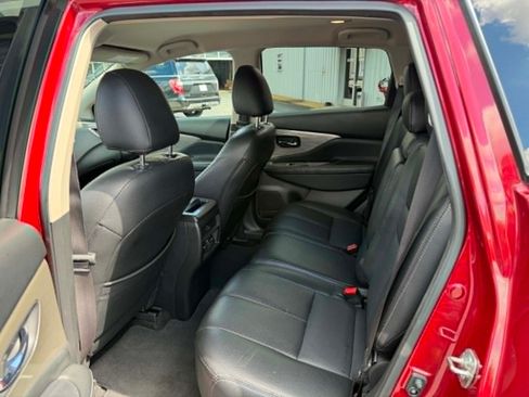 Used 2018 Nissan Murano SV FWD image 14