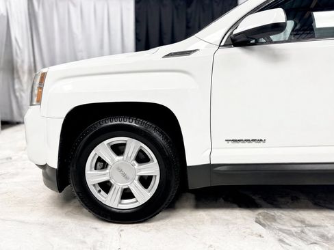 Used 2015 GMC Terrain SLE AWD/4WD image 10