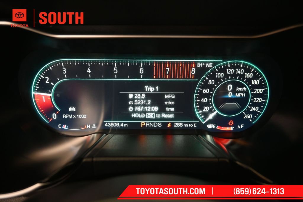 Used 2022 Ford Mustang Premium RWD image 11