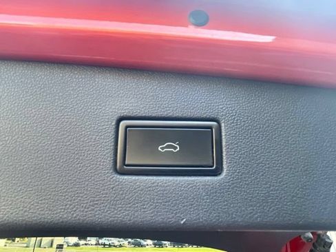 Used 2019 Volkswagen Tiguan SEL w/ 3rd Row Seat Package AWD/4WD image 68