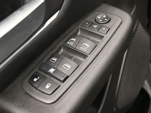 Used 2022 RAM 1500 Big Horn image 15