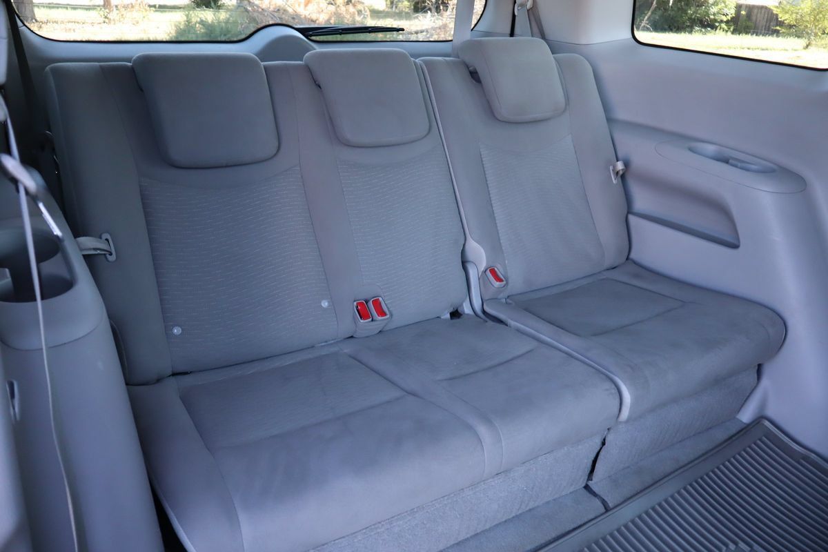 Used 2014 Nissan Quest S FWD image 22