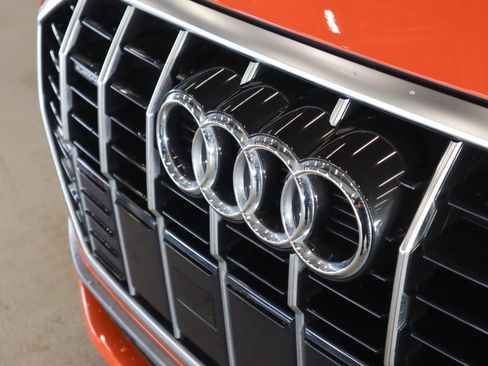 Used 2022 Audi Q3 2.0T Premium AWD/4WD image 31