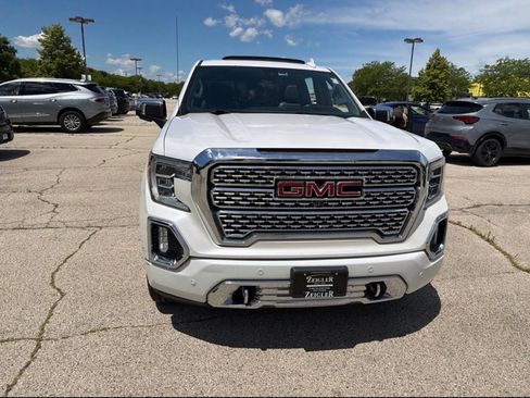 Used 2019 GMC Sierra 1500 Denali w/ Denali Ultimate Package AWD/4WD image 2
