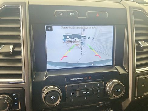 Used 2016 Ford F150 XLT w/ Equipment Group 302A Luxury image 19