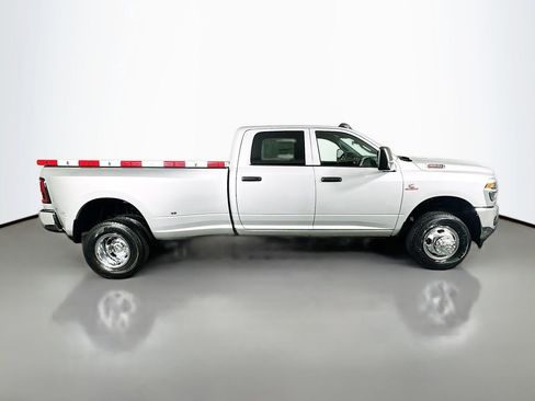 New 2026 RAM 3500 Tradesman image 8