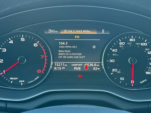 Used 2023 Audi Q5 2.0T Premium w/ Convenience Package image 24