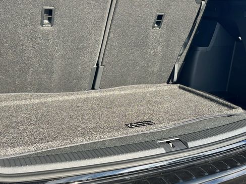 New 2026 Volkswagen Atlas SEL Premium R-Line image 27