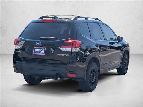 Used 2021 Subaru Forester AWD/4WD image 5