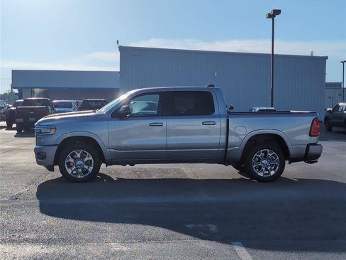 New 2026 RAM 1500 Big Horn AWD/4WD image 2