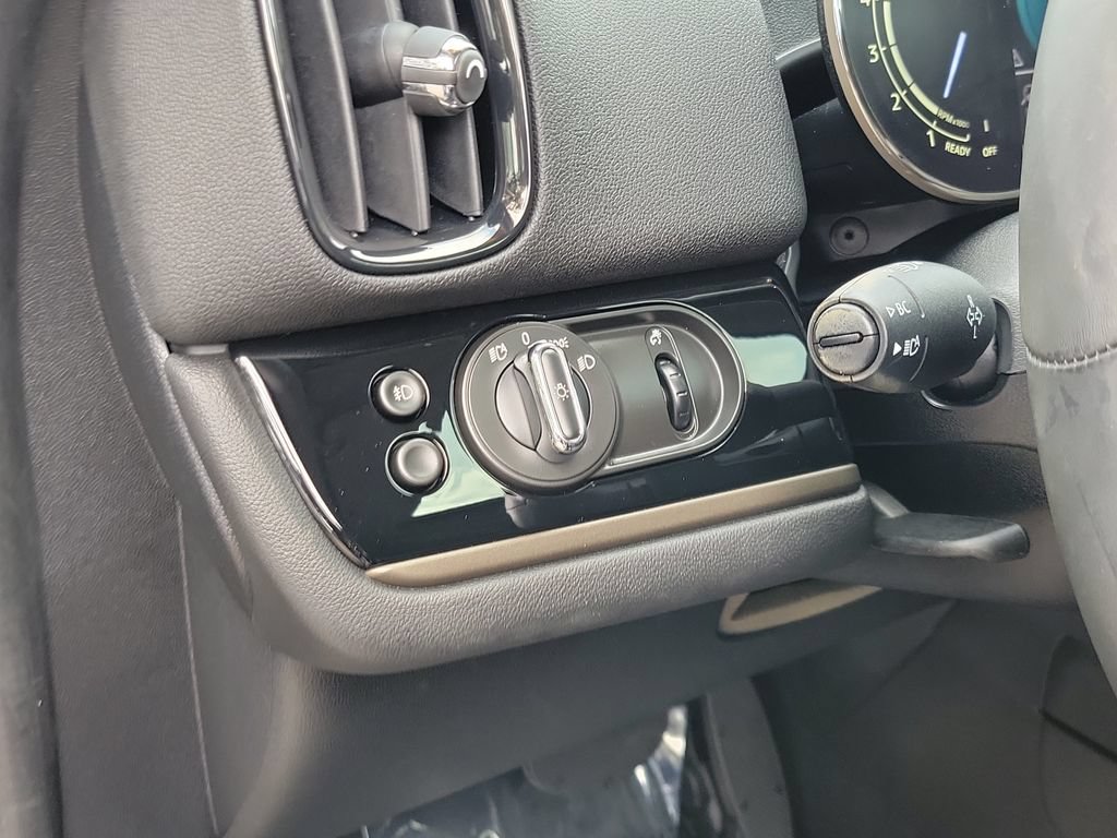 Used 2024 MINI Cooper Countryman S FWD image 16