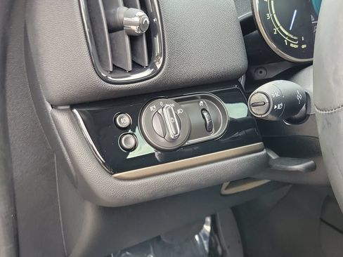 Used 2024 MINI Cooper Countryman S FWD image 16
