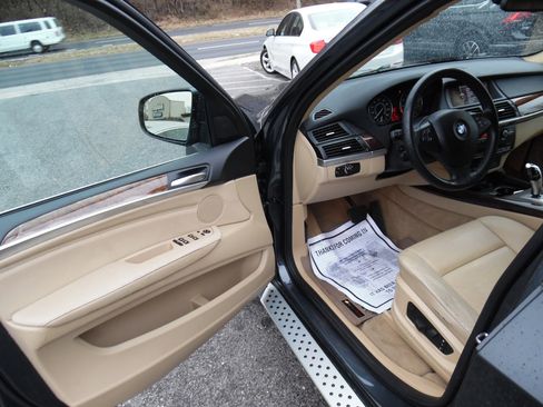 Used 2013 BMW X5 xDrive35i image 9