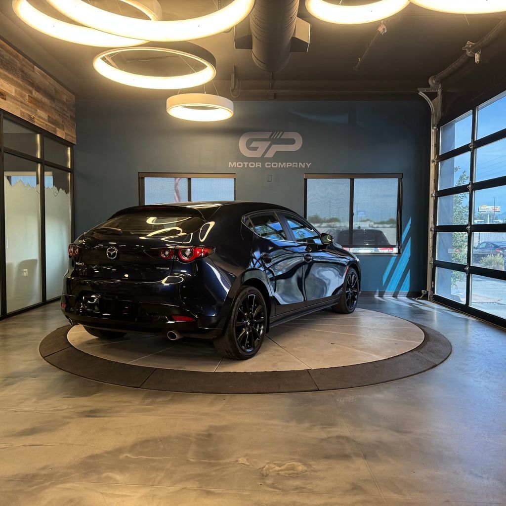 Used 2025 MAZDA MAZDA3 s Sport FWD image 3