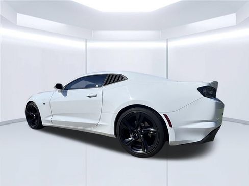 Used 2021 Chevrolet Camaro LT w/ RS Package RWD image 29