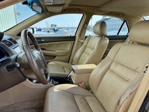 Used 2006 Honda Accord EX image 10