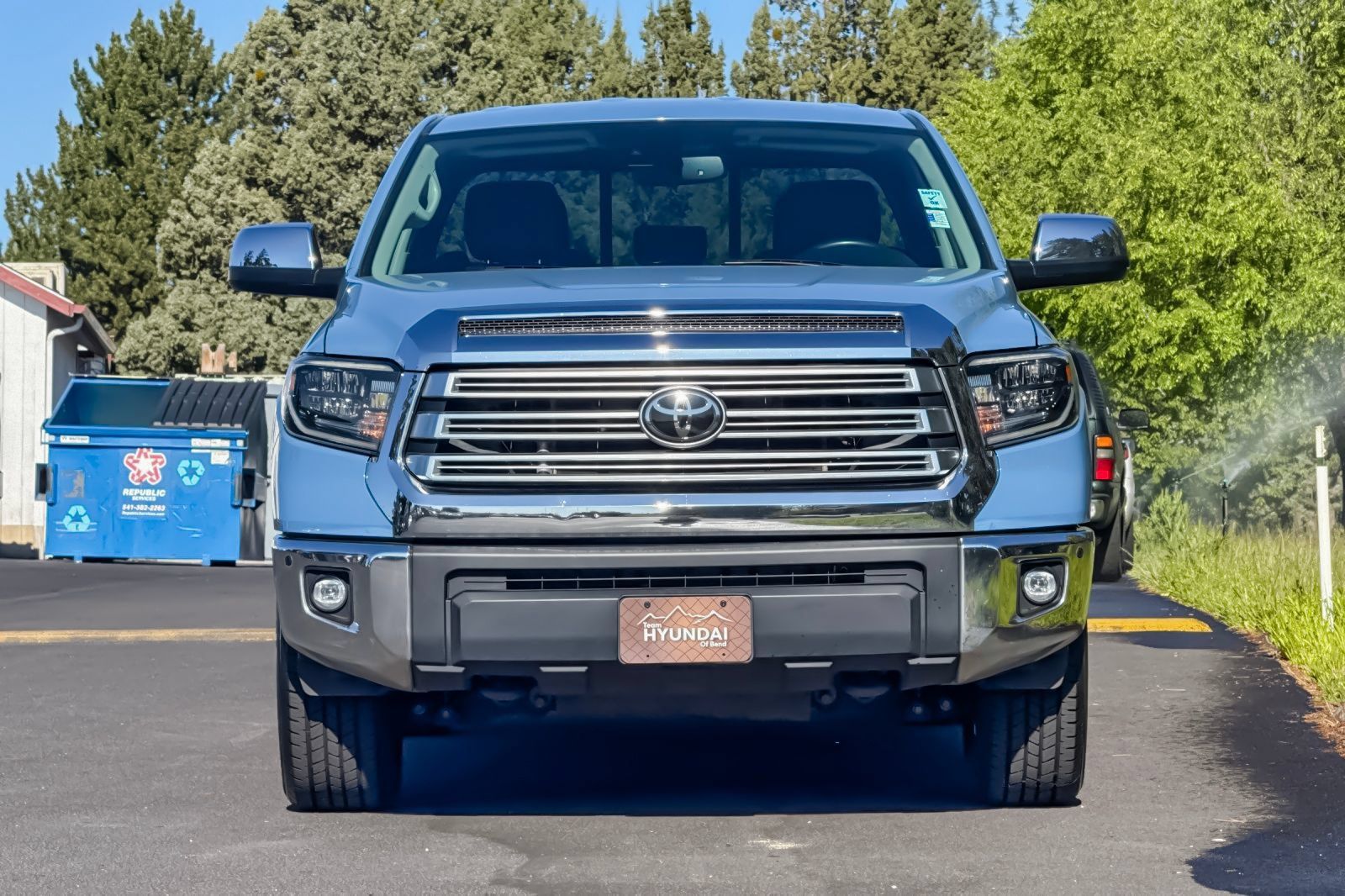 Used 2021 Toyota Tundra Limited w/ Limited Premium Package AWD/4WD image 9