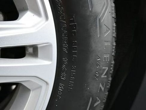 Used 2021 GMC Terrain SLE w/ Driver Convenience Package image 41