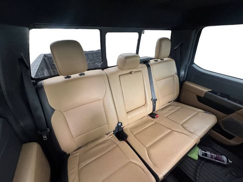 Used 2024 GMC Sierra 2500 AT4X AWD/4WD image 16