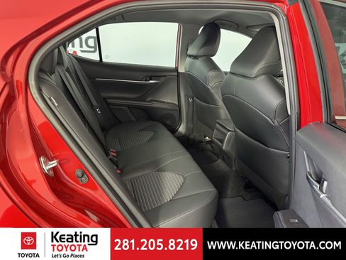 Certified 2023 Toyota Camry SE w/ Convenience Package image 20