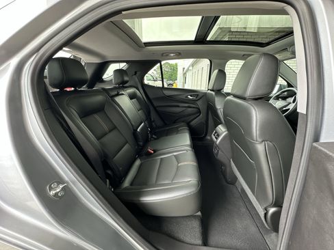 Used 2024 Chevrolet Equinox Premier AWD/4WD image 27