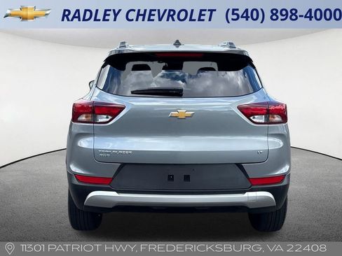 Certified 2025 Chevrolet TrailBlazer LT AWD/4WD image 17
