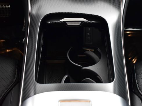 Used 2026 Mercedes-Benz GLC 300 4MATIC image 26