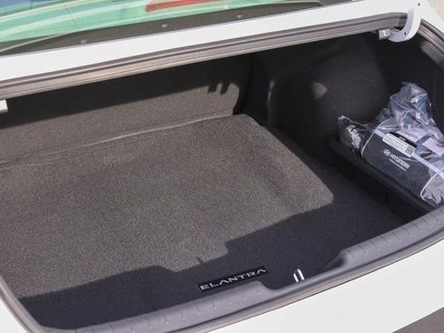 New 2026 Hyundai Elantra Sport image 8