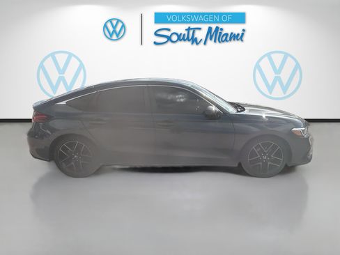 Used 2022 Honda Civic Sport Touring image 8