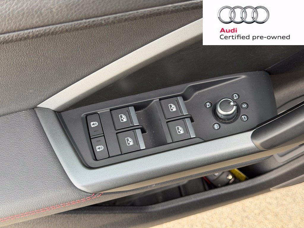 Certified 2025 Audi Q3 2.0T Premium Plus w/ Premium Plus Package AWD/4WD image 22
