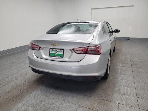 Used 2020 Chevrolet Malibu LT FWD image 7