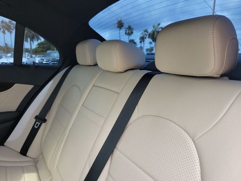 Used 2020 Mercedes-Benz C 300 Sedan image 11