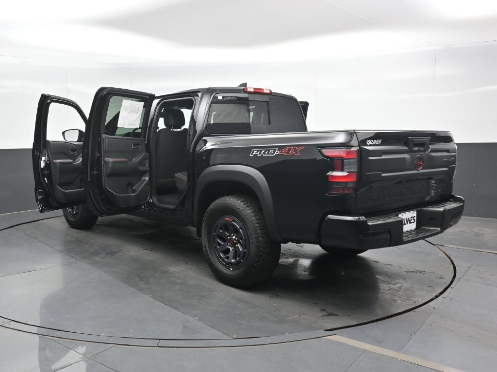 Used 2026 Nissan Frontier PRO-4X AWD/4WD image 46
