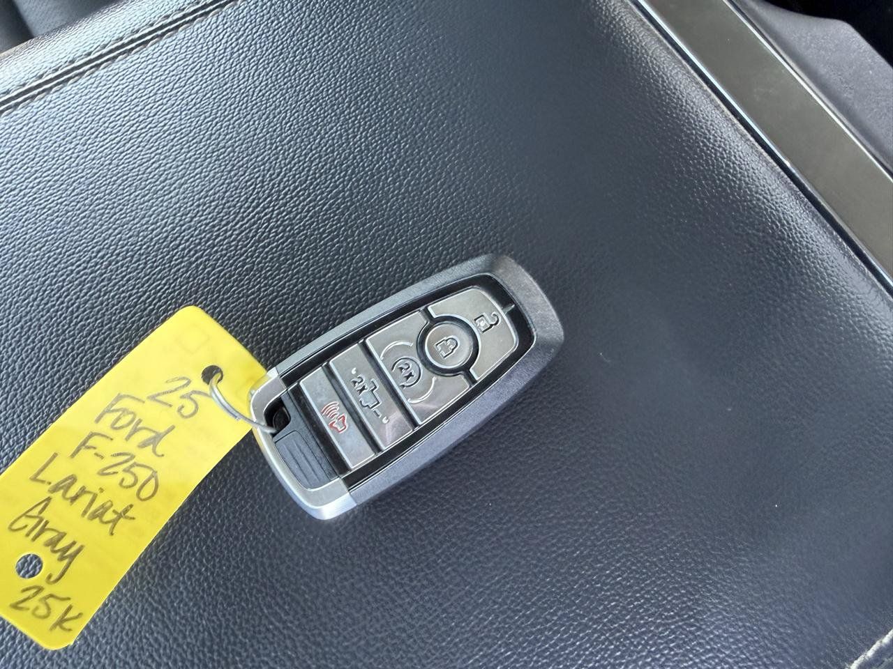 Used 2025 Ford F250 Lariat AWD/4WD image 48