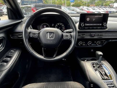 Used 2024 Honda HR-V Sport image 5